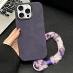 Étui de téléphone en similicuir suédé avec corde en peluche lapin sérigraphiée, Pour iPhone 17 Pro Max, Pour iPhone 17 Pro, Pour iPhone 17, Pour iPhone 16 Pro Max, Pour iPhone 16 Pro, Pour iPhone 16, Pour iPhone 15 Pro Max, Pour iPhone 15 Pro