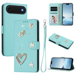 Coque de téléphone en cuir végétalien double couche ZS01 avec motif cœur et dragonne, pour iPhone 17e / 16e, pour iPhone 17 Pro Max, pour iPhone 17 Pro, pour iPhone 17, pour iPhone Air, pour iPhone 16 Pro Max