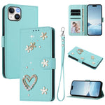 ZS01 Coque de Téléphone Double Couche Cœur Floral en Cuir Vegan avec Dragonne, Pour iPhone 16 Pro, Pour iPhone 16 Plus, Pour iPhone 16, Pour iPhone 15 Pro Max, Pour iPhone 15 Pro, Pour iPhone 15 Plus