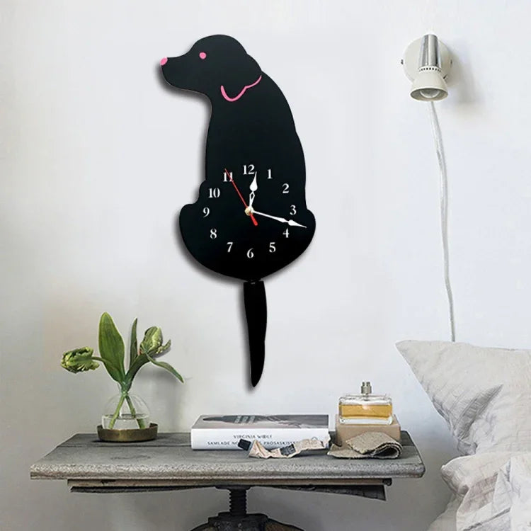 Horloge murale en forme de chien à piles avec queues oscillantes, décoration de chambre de bureau à domicile, taille : 42 x 18 cm, chien (noir), chien (blanc)