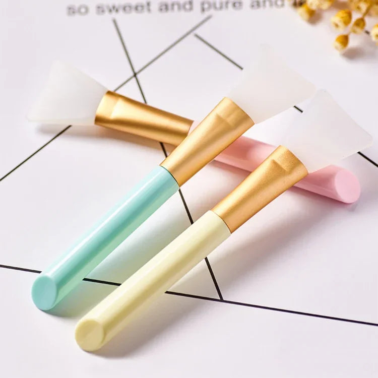 Pinceau applicateur de masque en silicone pour maquillage, outils de nettoyage, couleur aléatoire