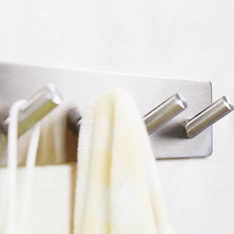 Patère oblique en acier inoxydable à quatre rangées Porte-vêtements de salle de bain sans perçage