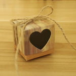 100 PCS Boîte à sucre en papier kraft motif grain de bois en forme de cœur évidé pour mariage, Taille : 5x5x5cm, Cœur noir, Cœur LOVE