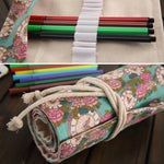 Trousse à stylo en toile imprimé horloge rose 36 emplacements, trousse à crayons roulante, pochette de papeterie, 36 emplacements