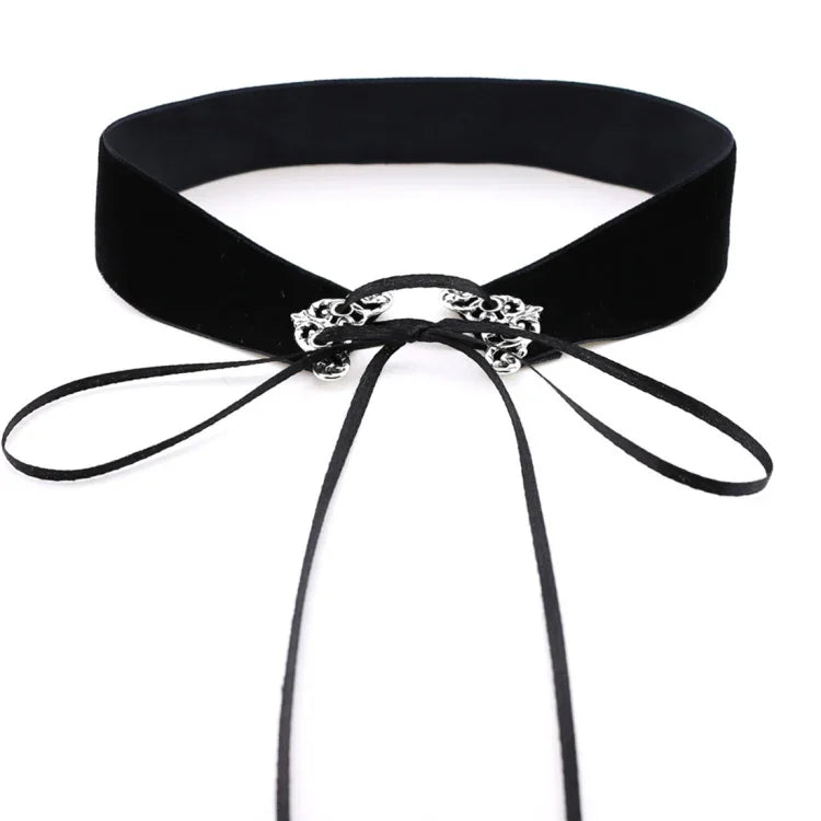 2 PCS Collier ras-du-cou en alliage creux velours mode européenne et américaine style street-snap, livraison couleur aléatoire, TERQ02