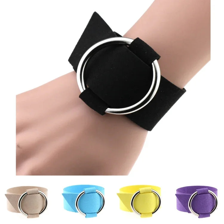 2 PCS Bracelet simple rond en velours mode européenne et américaine, bracelet manchette en métal, livraison couleur aléatoire