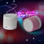 Haut-parleur stéréo Bluetooth A9 Mini portable anti-éblouissement avec lumière LED, micro intégré, support des appels mains libres et carte TF
