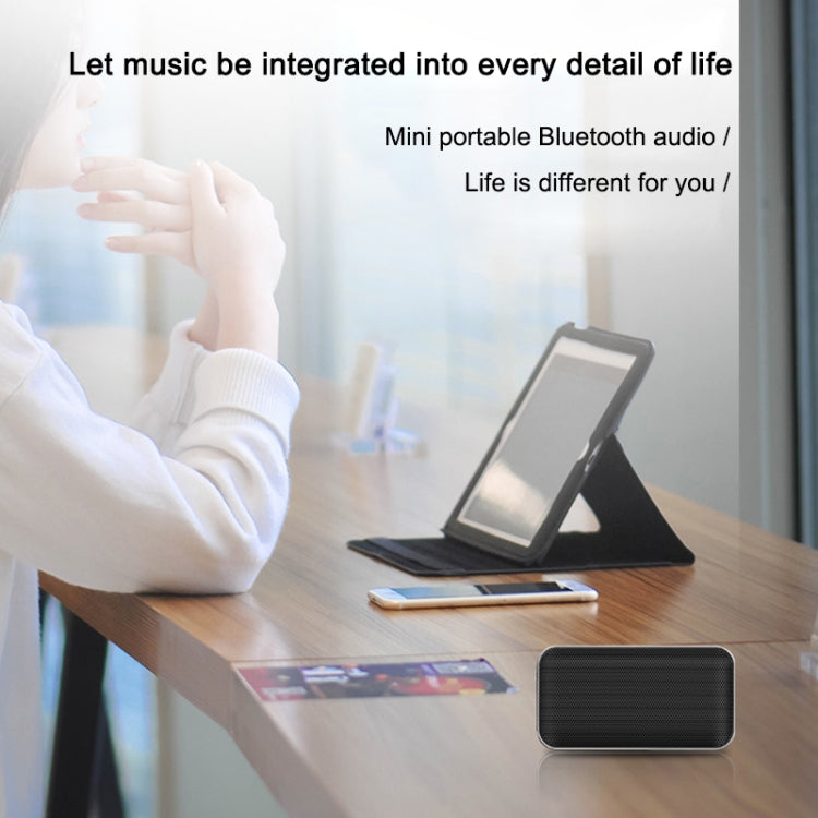 Haut-parleur Bluetooth sans fil portable ultra-plat BT209, compatible carte TF et appels mains libres, argent