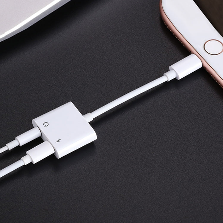 JOYROOM S-Y104 Adaptateur Lightning + 3.5mm Série Ben pour Apple, Longueur : 1.2m