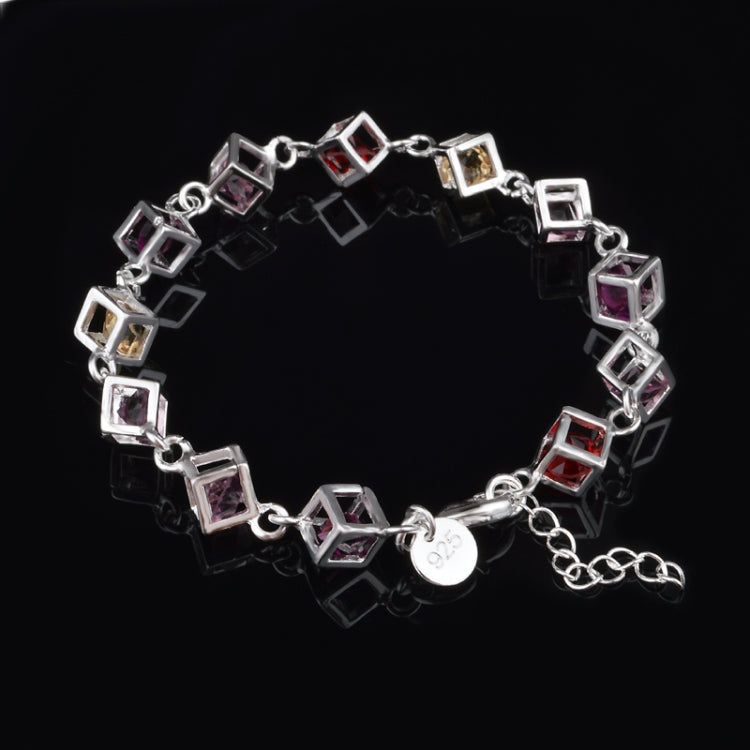 Bracelet en argent coloré à carreaux évidés et strass mode (argent)
