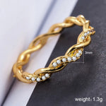 Bague torsadée pour femmes, simple et élégante, entièrement ornée de strass (Taille US:8), Taille US:8