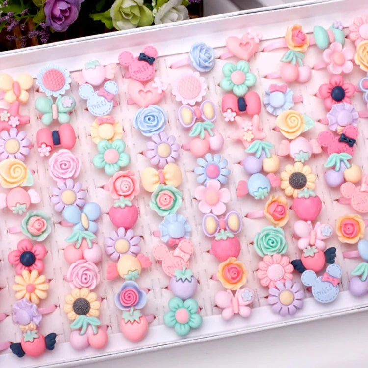 100 Pièces Enfants Mignon Dessin Animé Résine Fleur Animal Cœur Nœud Bague, Surface Givrée, Surface Givrée, 100 Pièces