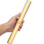 2.8W 20 LED blanc chaud Écran large Lumière intelligente à capteur de corps humain LED Couloir Armoire Lumière, Version de chargement USB, 2.8W 20 LED blanc chaud