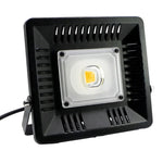 Flux lumineux : > 2400LM, PF > 0,9, RA > 80, CA 90-140V