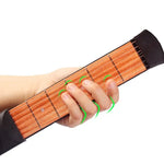 Outil d'entraînement portable pour guitare de poche à 6 frettes, idéal pour les débutants et pour la pratique des accords et des doigtés.