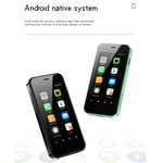 Écran 2,5 pouces, processeur quadricœur MTK6580 jusqu'à 1,3 GHz, Bluetooth, Wi-Fi, radio FM, réseau 3G, double SIM, XS13