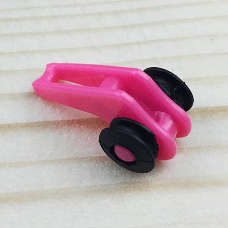 10 PCS Porte-hameçons pour cannes à pêche en plastique de couleurs multiples, support pour appâts cuillère, livraison de couleur aléatoire