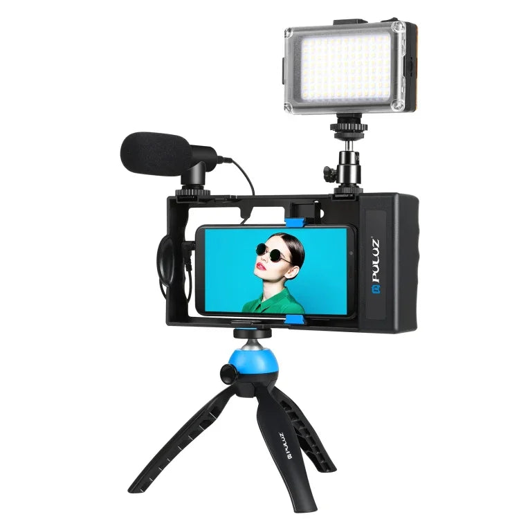 Kit vidéo 4 en 1 PULUZ pour smartphones (iPhone, Galaxy, Huawei, Xiaomi, HTC, LG, Google, etc.) avec microphone, trépied et griffe porte-accessoires. Compatible avec iPhone, Galaxy, Huawei, Xiaomi, HTC, LG, Google et autres.