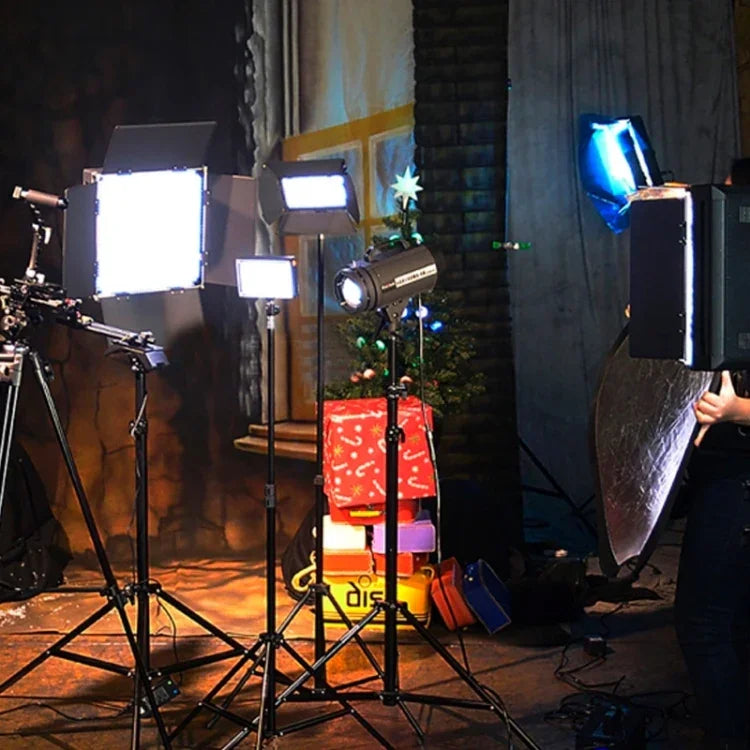 YONGNUO YN900, éclairage LED studio à intensité variable (900 LED), température de couleur 3200K-5500K, pour vidéo.