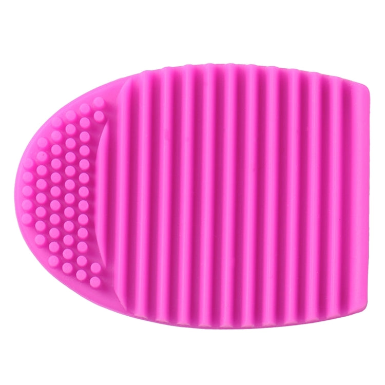 Outil de nettoyage en silicone pour pinceaux de maquillage et brosses de lavage.