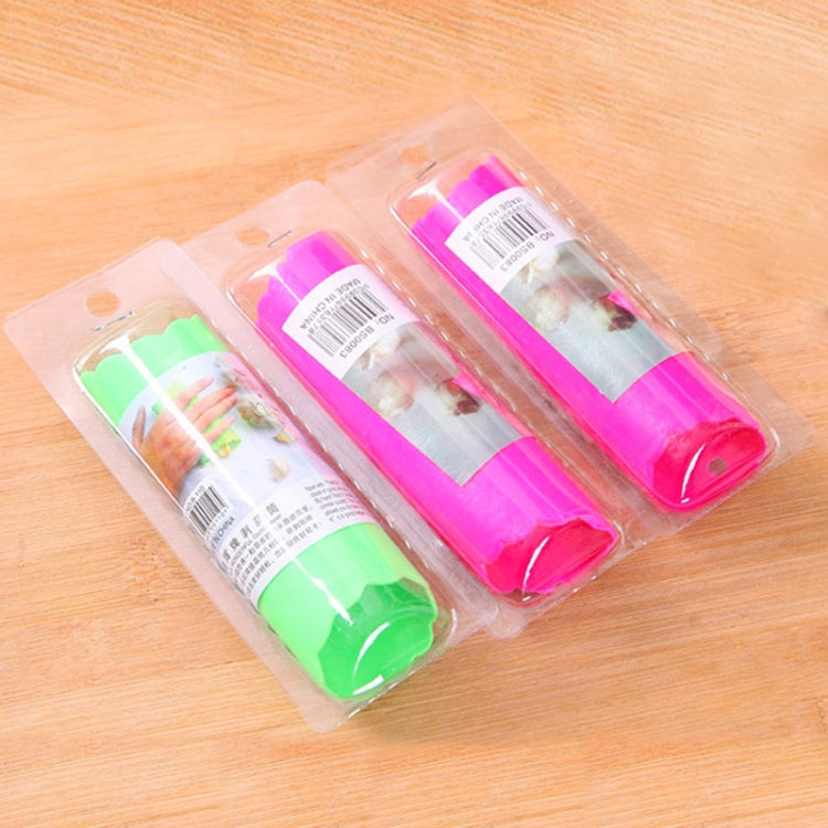 5 pcs Éplucheurs d'ail en résine souple en forme de tube, réutilisables, magiques, outils de cuisine portatifs (couleur aléatoire), livraison de couleur aléatoire