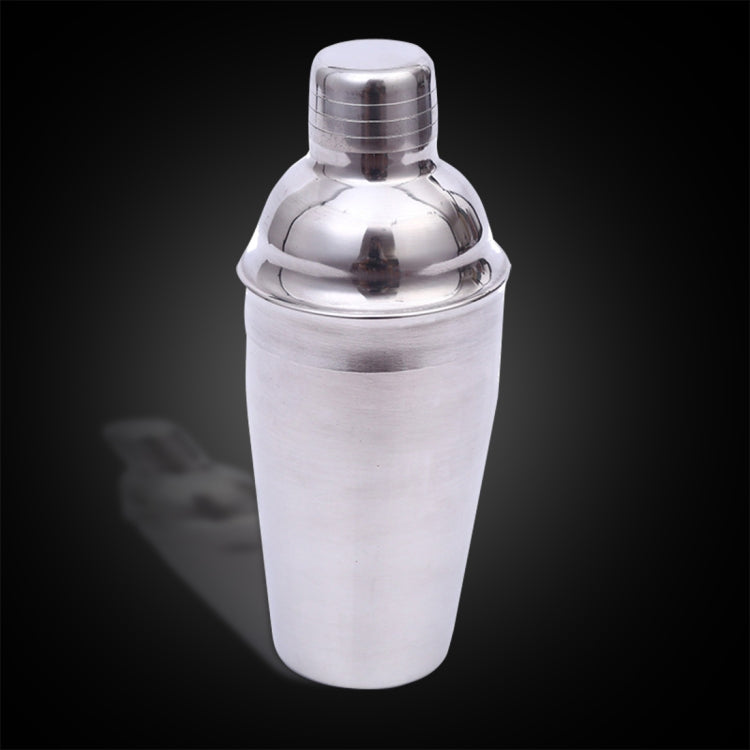 Ensemble de shaker classique 5 en 1 en acier inoxydable, capacité : 550 ml (shaker + doseur + passoire + pince à glaçons + agitateur), ensemble de shaker 5 en 1