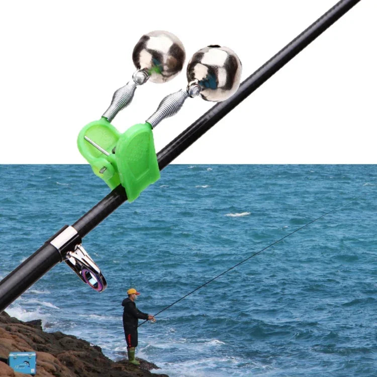 10 pièces accessoire de pêche double clochette à clip pour canne à pêche, alarme de touche de pêche, livraison de couleur aléatoire, alarme de touche de pêche