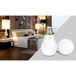 FUT017 Ampoule LED Blanc Double 6W Contrôlable RF 2.4GHZ Compatible Wifi CCT Réglable Luminosité Variable