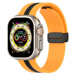 Bracelet de montre en silicone bicolore à fermoir magnétique, pour Apple Watch Ultra 49 mm, pour Apple Watch Series 8&7 45 mm, pour Apple Watch Series 8&7 41 mm