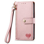 Étui téléphone en cuir avec lanière à fermeture éclair Love, pour iPhone 17e / 16e, pour iPhone 17 Pro Max, pour iPhone 17 Pro, pour iPhone 17, pour iPhone Air, pour iPhone 16 Pro Max, pour iPhone 16 Pro, pour iPhone 16 Plus