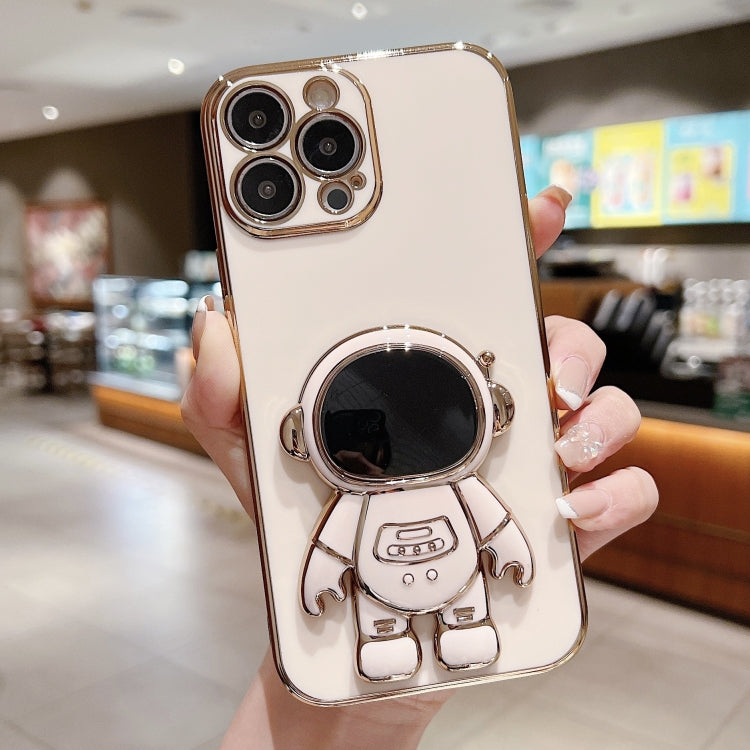 Coque de téléphone plaquée avec support Astronaute, Pour iPhone 17e / 16e, Pour iPhone 17 Pro Max, Pour iPhone 17 Pro, Pour iPhone 17, Pour iPhone Air, Pour iPhone 16 Pro Max, Pour iPhone 16 Pro, Pour iPhone 16 Plus