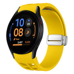 Bracelet de montre en silicone avec boucle pliante magnétique argentée Richard, pour Samsung Galaxy Watch FE 40mm, pour Samsung Galaxy Watch 5 Pro Golf Edition, pour Samsung Galaxy Watch 5 Golf Edition