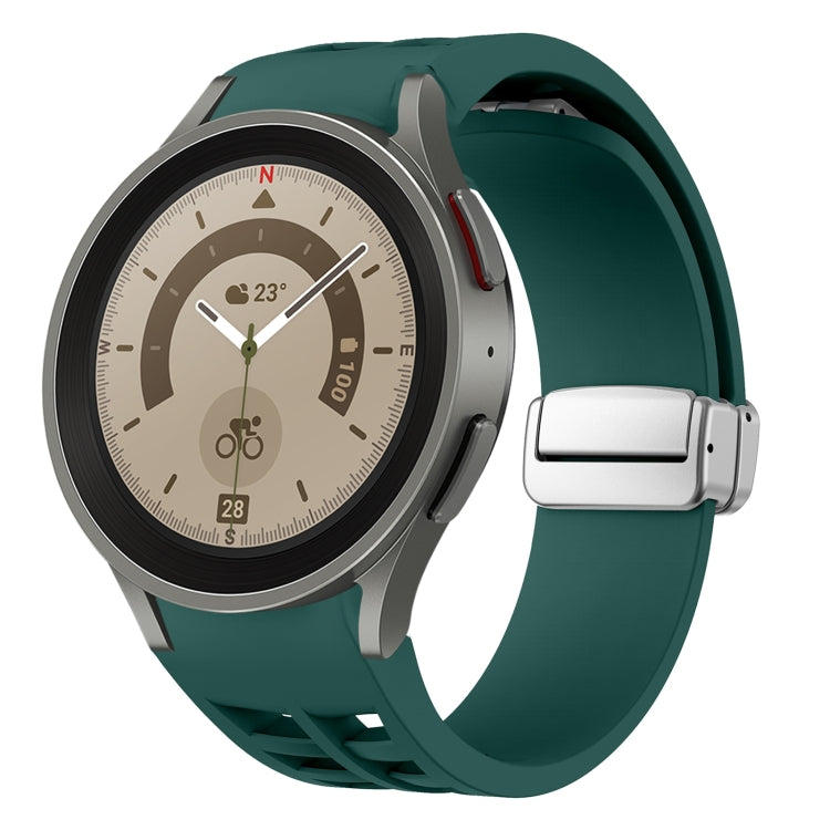 Bracelet de montre en silicone avec boucle pliante magnétique argentée Richard, pour Samsung Galaxy Watch 5 Pro 45mm, pour Samsung Galaxy Watch 7 40 / 44mm, pour Samsung Galaxy Watch 6 Classic 43 / 47mm