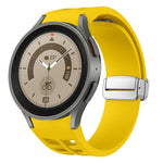 Bracelet de montre en silicone avec boucle pliante magnétique argentée Richard, pour Samsung Galaxy Watch 5 Pro 45mm, pour Samsung Galaxy Watch 7 40 / 44mm, pour Samsung Galaxy Watch 6 Classic 43 / 47mm