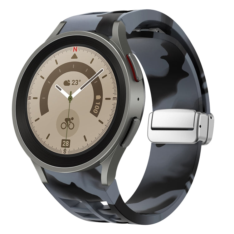 Bracelet de montre en silicone avec boucle pliante magnétique argentée Richard, pour Samsung Galaxy Watch 5 Pro 45mm, pour Samsung Galaxy Watch 7 40 / 44mm, pour Samsung Galaxy Watch 6 Classic 43 / 47mm