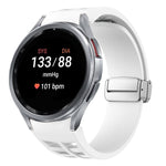 Bracelet de montre en silicone avec boucle pliante magnétique argentée Richard, pour Samsung Galaxy Watch 5 Pro 45mm, pour Samsung Galaxy Watch 7 40 / 44mm, pour Samsung Galaxy Watch 6 Classic 43 / 47mm