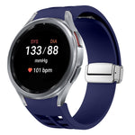 Bracelet de montre en silicone avec boucle pliante magnétique argentée Richard, pour Samsung Galaxy Watch 5 Pro 45mm, pour Samsung Galaxy Watch 7 40 / 44mm, pour Samsung Galaxy Watch 6 Classic 43 / 47mm