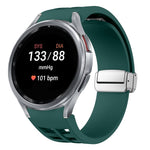 Bracelet de montre en silicone avec boucle pliante magnétique argentée Richard, pour Samsung Galaxy Watch 5 Pro 45mm, pour Samsung Galaxy Watch 7 40 / 44mm, pour Samsung Galaxy Watch 6 Classic 43 / 47mm