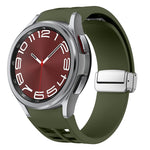 Bracelet de montre en silicone avec boucle pliante magnétique argentée Richard, pour Samsung Galaxy Watch 5 Pro 45mm, pour Samsung Galaxy Watch 7 40 / 44mm, pour Samsung Galaxy Watch 6 Classic 43 / 47mm