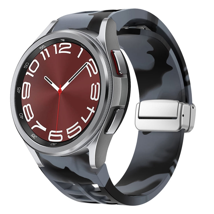 Bracelet de montre en silicone avec boucle pliante magnétique argentée Richard, pour Samsung Galaxy Watch 5 Pro 45mm, pour Samsung Galaxy Watch 7 40 / 44mm, pour Samsung Galaxy Watch 6 Classic 43 / 47mm