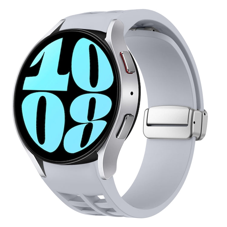 Bracelet de montre en silicone avec boucle pliante magnétique argentée Richard, pour Samsung Galaxy Watch 6 40 / 44mm, pour Samsung Galaxy Watch 5 40 / 44mm, pour Samsung Galaxy Watch 4 40 / 44mm
