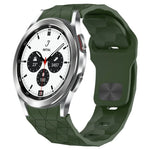 Bracelet de montre en silicone à boucle inversée texturée Football, Pour Samsung Galaxy Watch 4 44mm, Pour Samsung Galaxy Watch 4 40mm, Pour Samsung Galaxy Watch 4 Classic 46mm, Pour Samsung Galaxy Watch 4 Classic 42mm