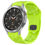 Bracelet de montre en silicone à boucle inversée texturée Football, Pour Samsung Galaxy Watch 4 44mm, Pour Samsung Galaxy Watch 4 40mm, Pour Samsung Galaxy Watch 4 Classic 46mm, Pour Samsung Galaxy Watch 4 Classic 42mm