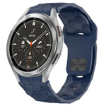 Bracelet de montre en silicone à boucle inversée texturée Football, Pour Samsung Galaxy Watch 4 44mm, Pour Samsung Galaxy Watch 4 40mm, Pour Samsung Galaxy Watch 4 Classic 46mm, Pour Samsung Galaxy Watch 4 Classic 42mm