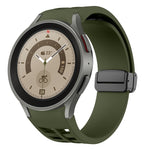 Bracelet de montre en silicone avec boucle noire magnétique pliante Richard, pour Samsung Galaxy Watch 5 40 / 44mm, pour Samsung Galaxy Watch 5 Pro 45mm, pour Samsung Galaxy Watch 4 40 / 44mm