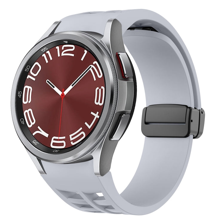 Bracelet de montre en silicone avec boucle noire magnétique pliante Richard, pour Samsung Galaxy Watch FE 40mm, pour Samsung Galaxy Watch 7 40 / 44mm, pour Samsung Galaxy Watch 6 Classic 43 / 47mm