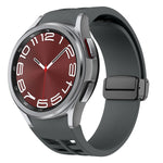Bracelet de montre en silicone avec boucle noire magnétique pliante Richard, pour Samsung Galaxy Watch FE 40mm, pour Samsung Galaxy Watch 7 40 / 44mm, pour Samsung Galaxy Watch 6 Classic 43 / 47mm