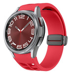 Bracelet de montre en silicone avec boucle noire magnétique pliante Richard, pour Samsung Galaxy Watch FE 40mm, pour Samsung Galaxy Watch 7 40 / 44mm, pour Samsung Galaxy Watch 6 Classic 43 / 47mm