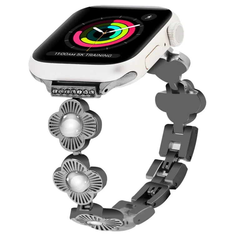 Bracelet de montre à maillons métalliques à dégagement rapide avec motif trèfle à quatre feuilles, pour Apple Watch Series 3 38 mm et Apple Watch Series 3 42 mm.