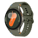 Bracelet de montre en silicone cousu motif vague, pour Samsung Galaxy Watch 7 40 / 44mm, pour Samsung Galaxy Watch 6 Classic, pour Samsung Galaxy Watch 6 40 / 44mm, pour Samsung Galaxy Watch 5 40 / 44mm